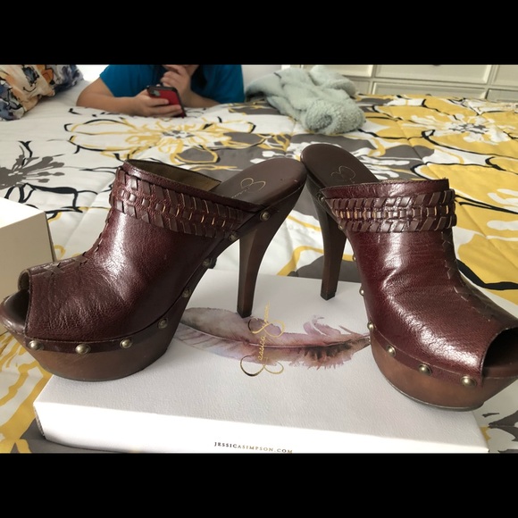 Jessica Simpson Chunky Platforms - Picture 1 of 5